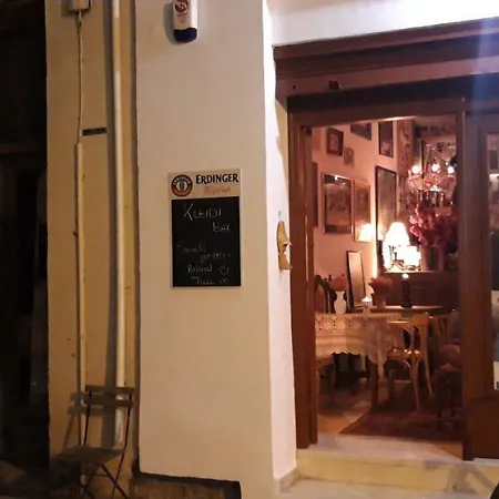 Kalogera Central Lägenhet Larnaca
