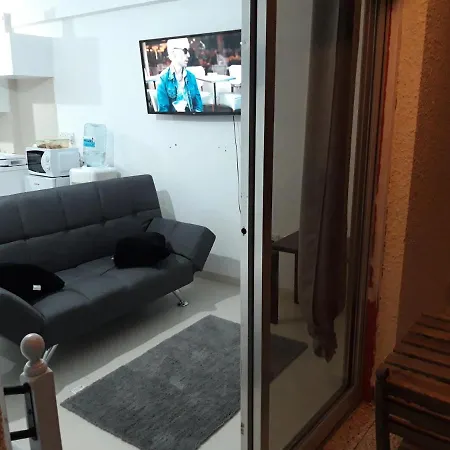 Kalogera Central Lägenhet Larnaca